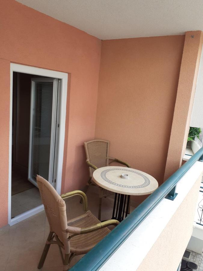 Apartmani Patrick บาชกาโวดา ภายนอก รูปภาพ