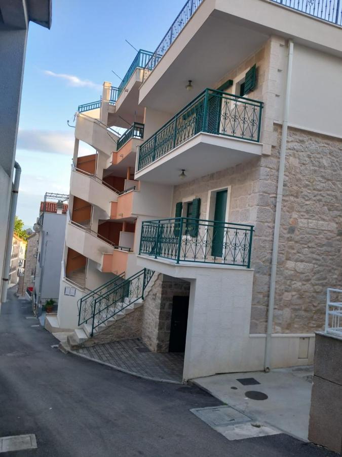 Apartmani Patrick บาชกาโวดา ภายนอก รูปภาพ
