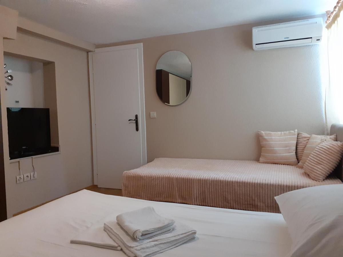 Apartmani Patrick บาชกาโวดา ภายนอก รูปภาพ