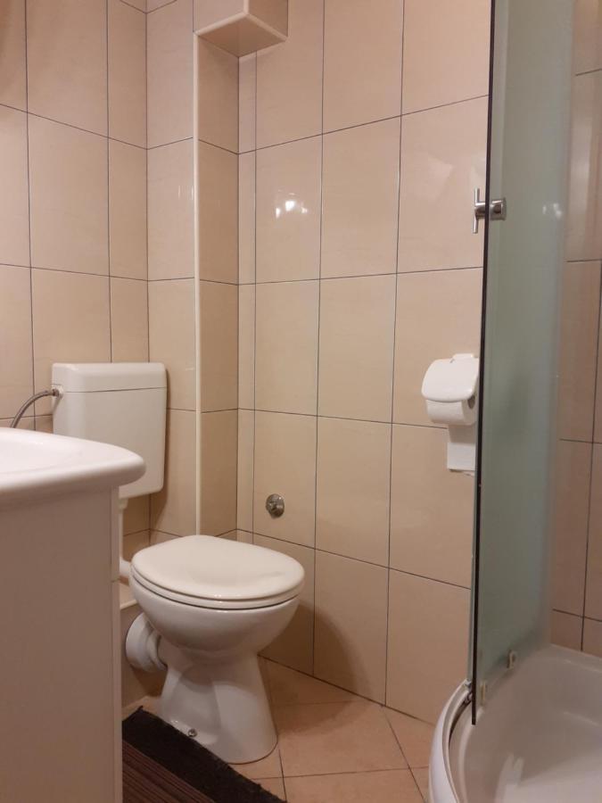 Apartmani Patrick บาชกาโวดา ภายนอก รูปภาพ